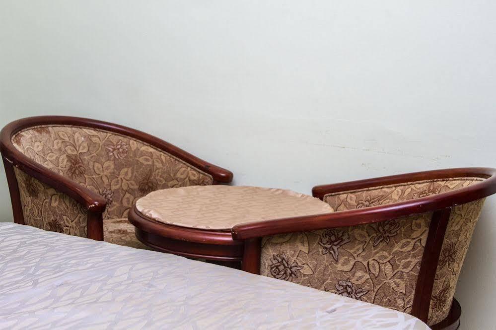 Alma House Hotel Άκρα Εξωτερικό φωτογραφία