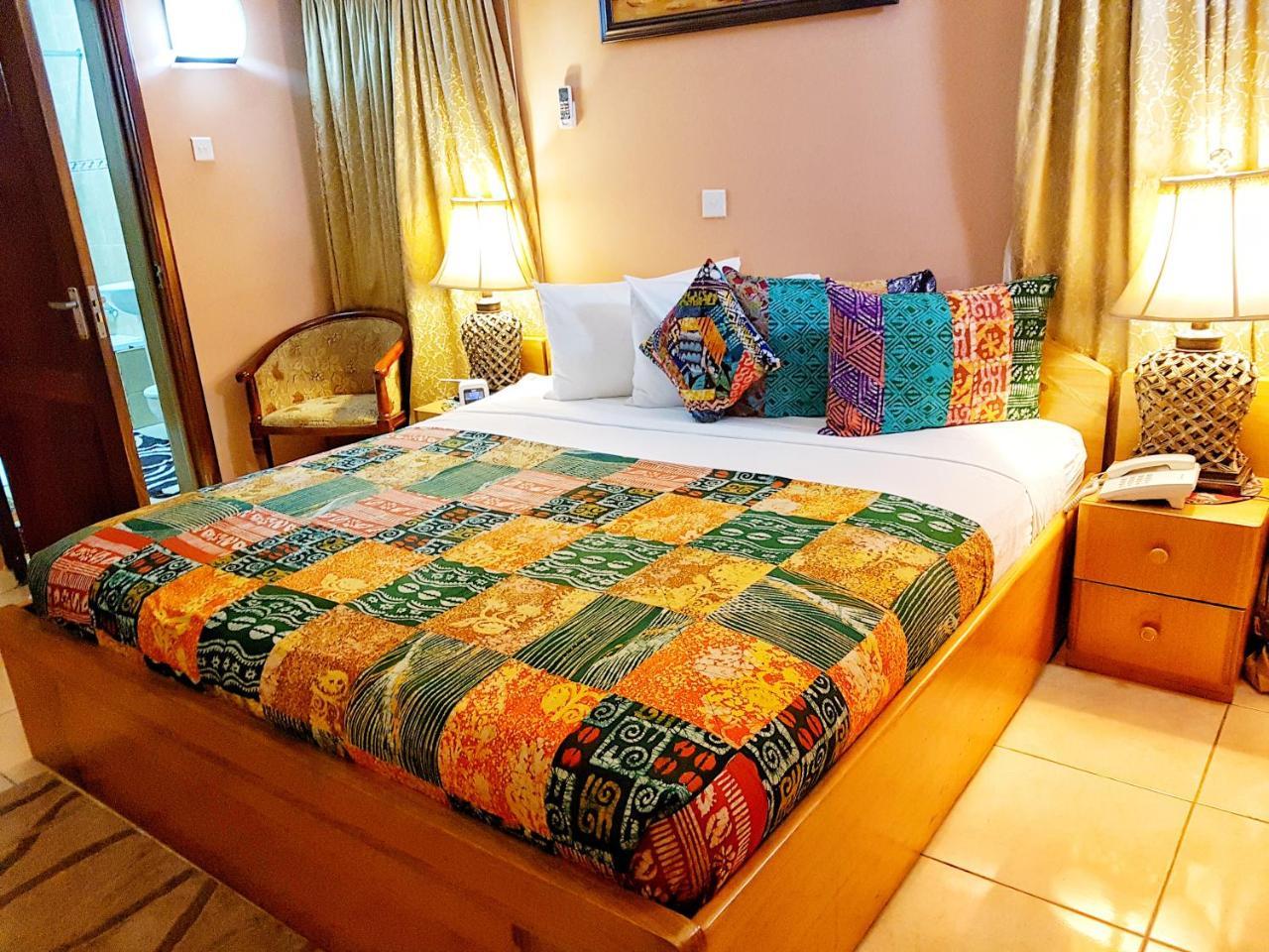 Alma House Hotel Άκρα Εξωτερικό φωτογραφία
