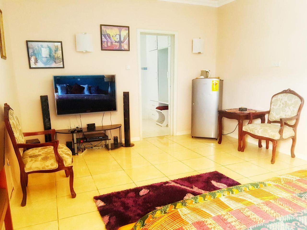 Alma House Hotel Άκρα Εξωτερικό φωτογραφία